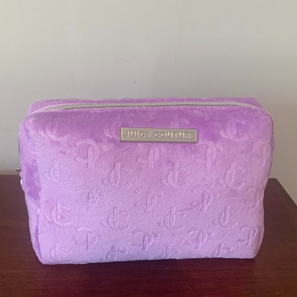 Juicy Couture Plush Logo Travel / Cosmetic Bag---New with Tags